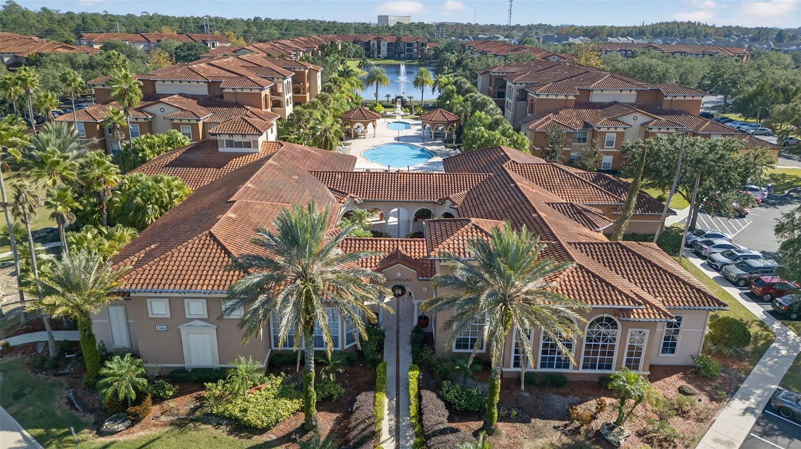 Image 76 of 94 For 5572 Metrowest Boulevard 304