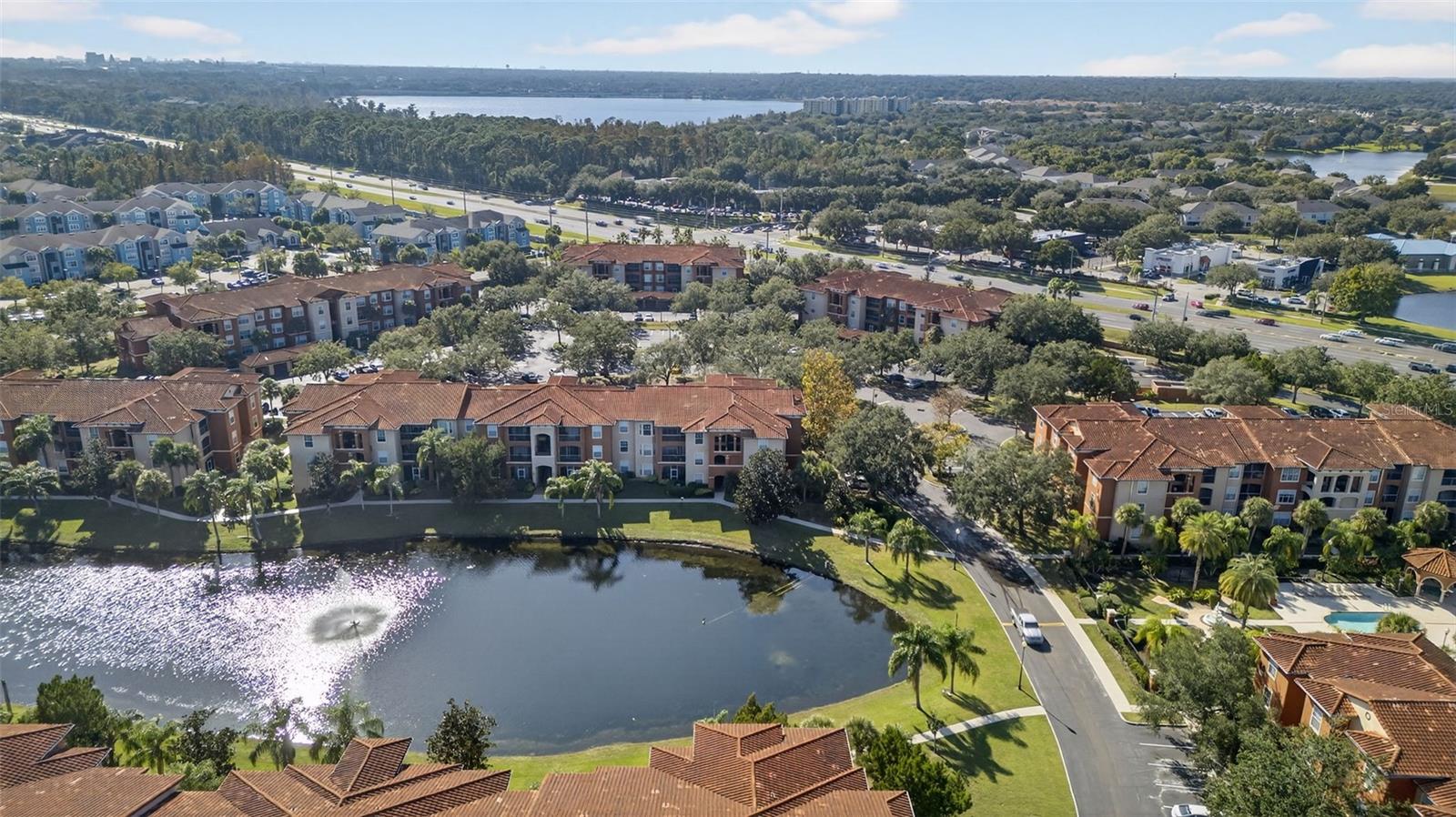 Image 84 of 94 For 5572 Metrowest Boulevard 304