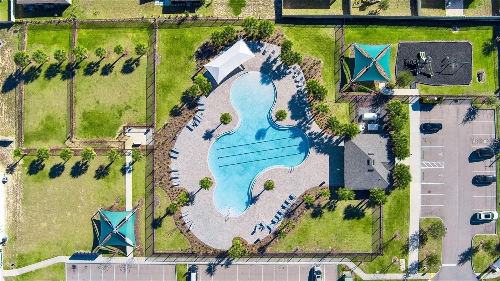 Image 2 of 30 For 623 Citrus Isle Boulevard