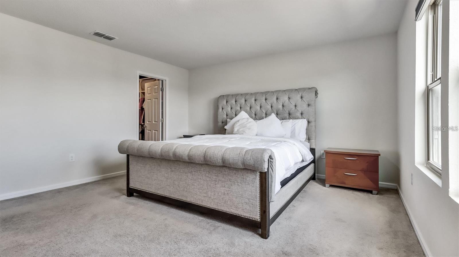 Image 20 of 30 For 623 Citrus Isle Boulevard