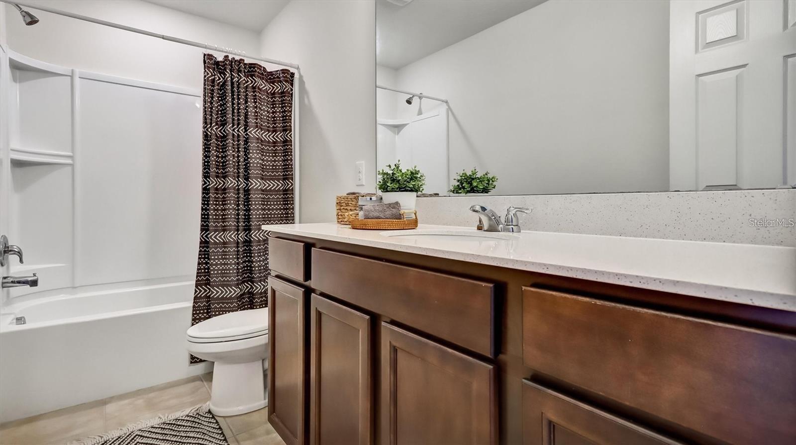 Image 26 of 30 For 623 Citrus Isle Boulevard