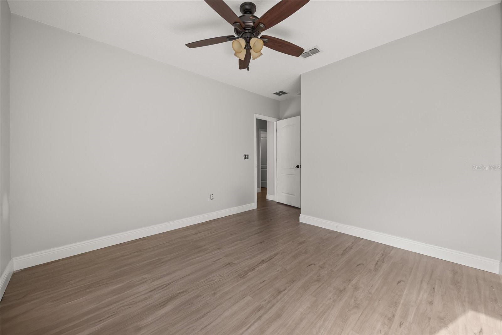 Image 16 of 24 For 10740 Clover Walk Drive