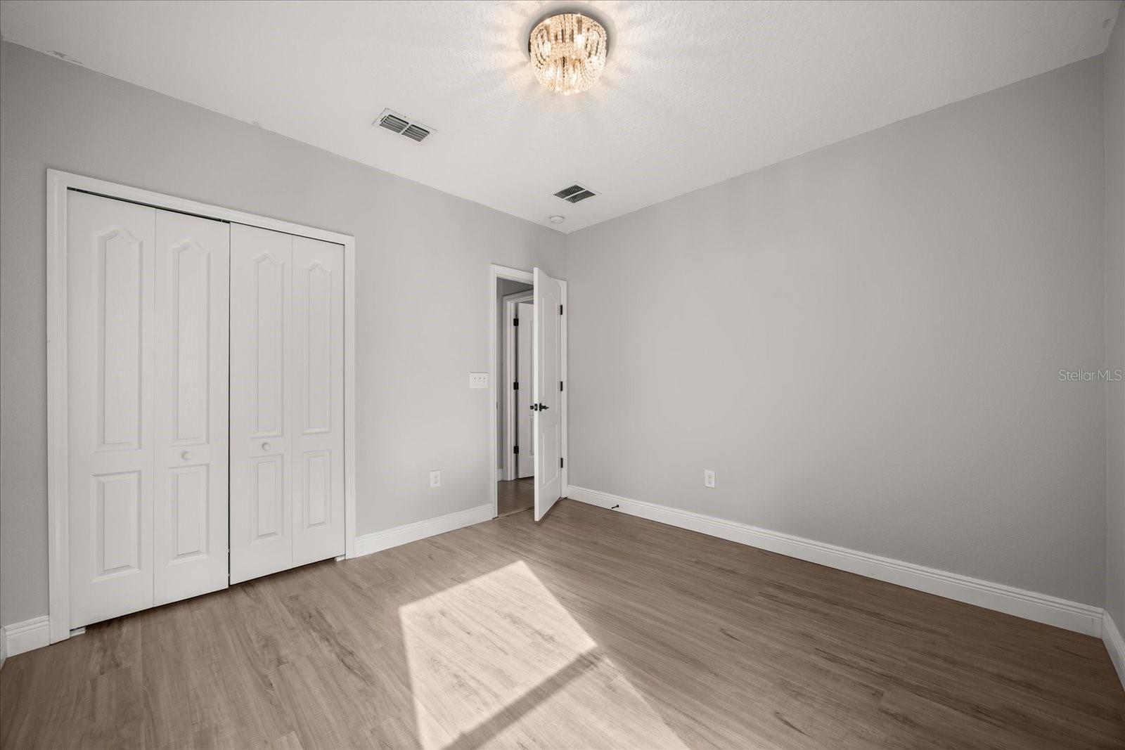 Image 18 of 24 For 10740 Clover Walk Drive