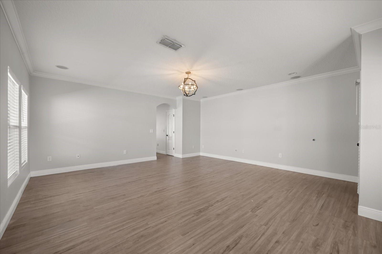 Image 5 of 24 For 10740 Clover Walk Drive