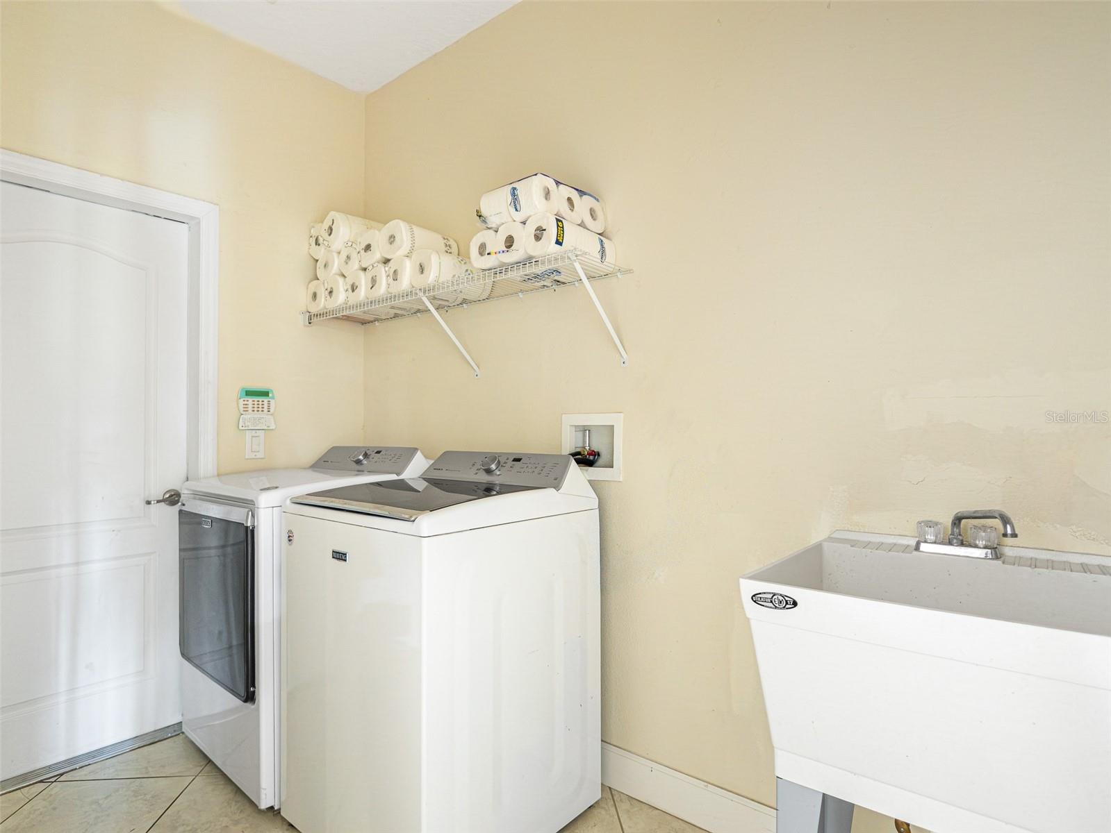 Image 31 of 60 For 34142 Madiera Lane