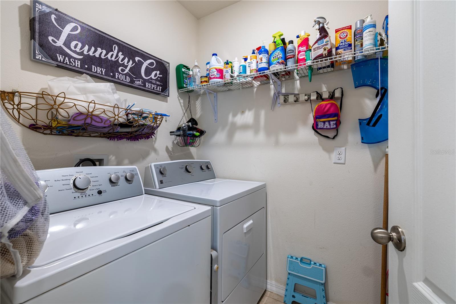 Image 14 of 22 For 415 Francisco Way