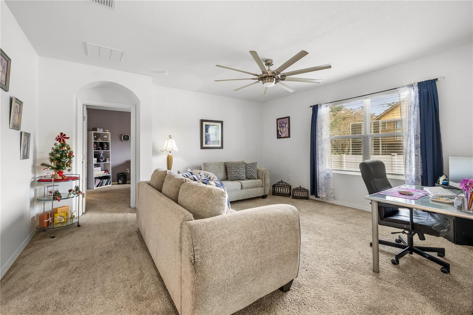 Image 5 of 22 For 415 Francisco Way