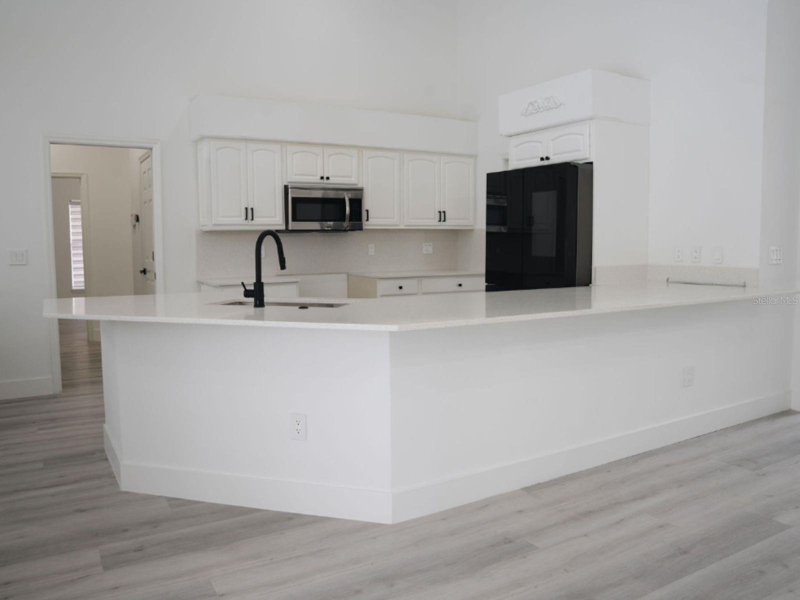 Image 4 of 12 For 3168 Whisper Wind Drive