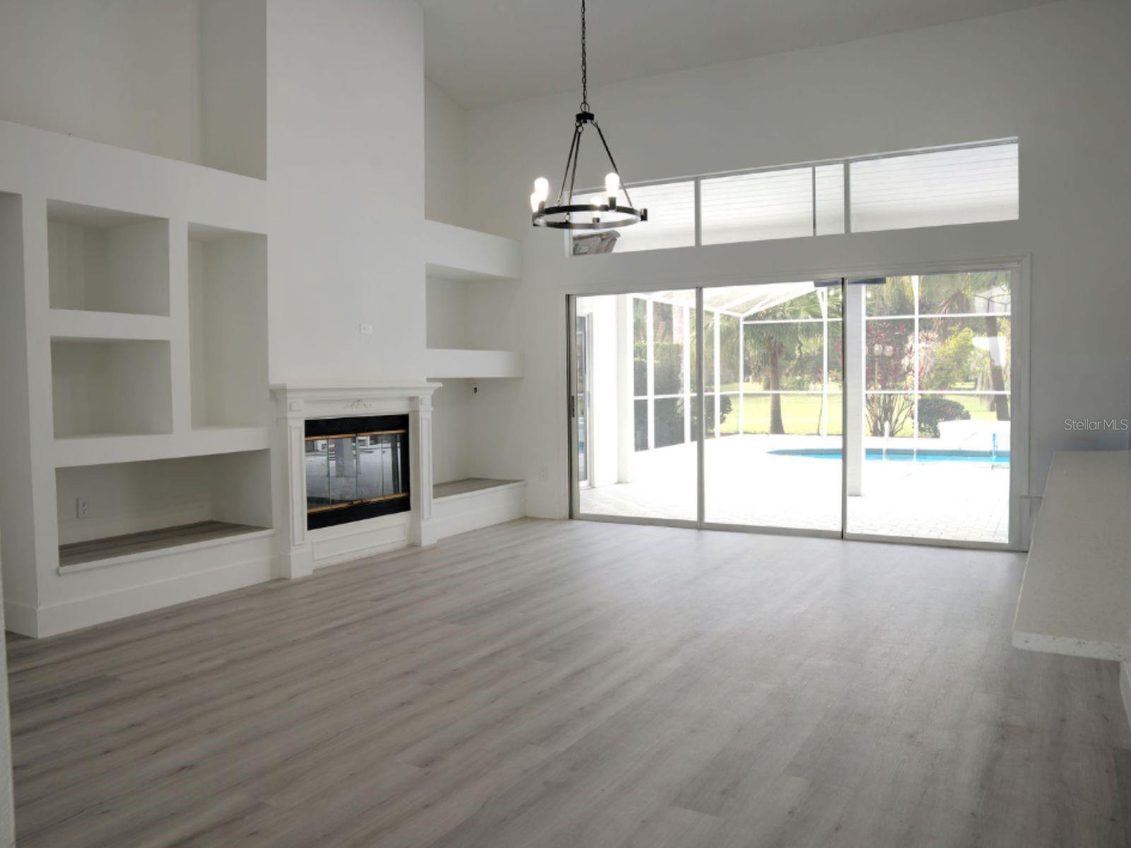 Image 5 of 12 For 3168 Whisper Wind Drive