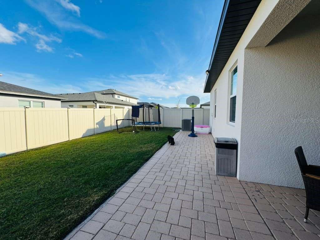 Image 21 of 22 For 4913 Rain Shadow Drive