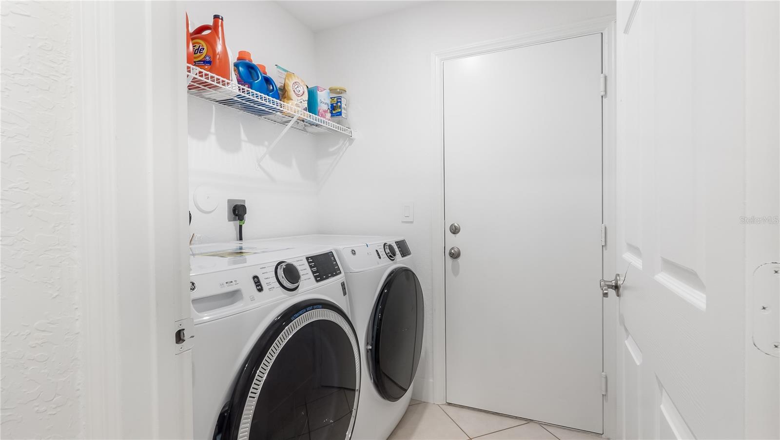 Image 35 of 40 For 132 Chestnut Circle