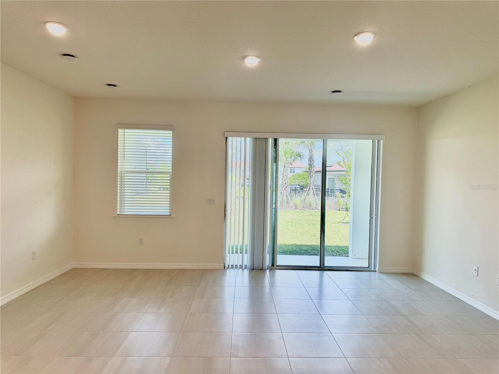 Image 9 of 20 For 4554 Small Creek Road