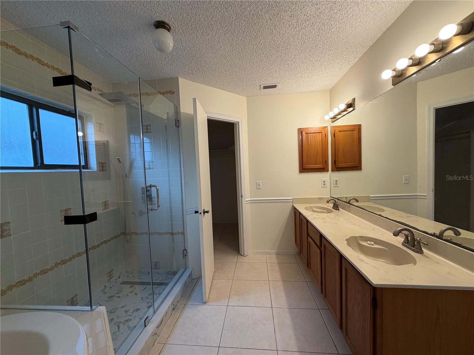 Image 10 of 13 For 537 Starstone Drive