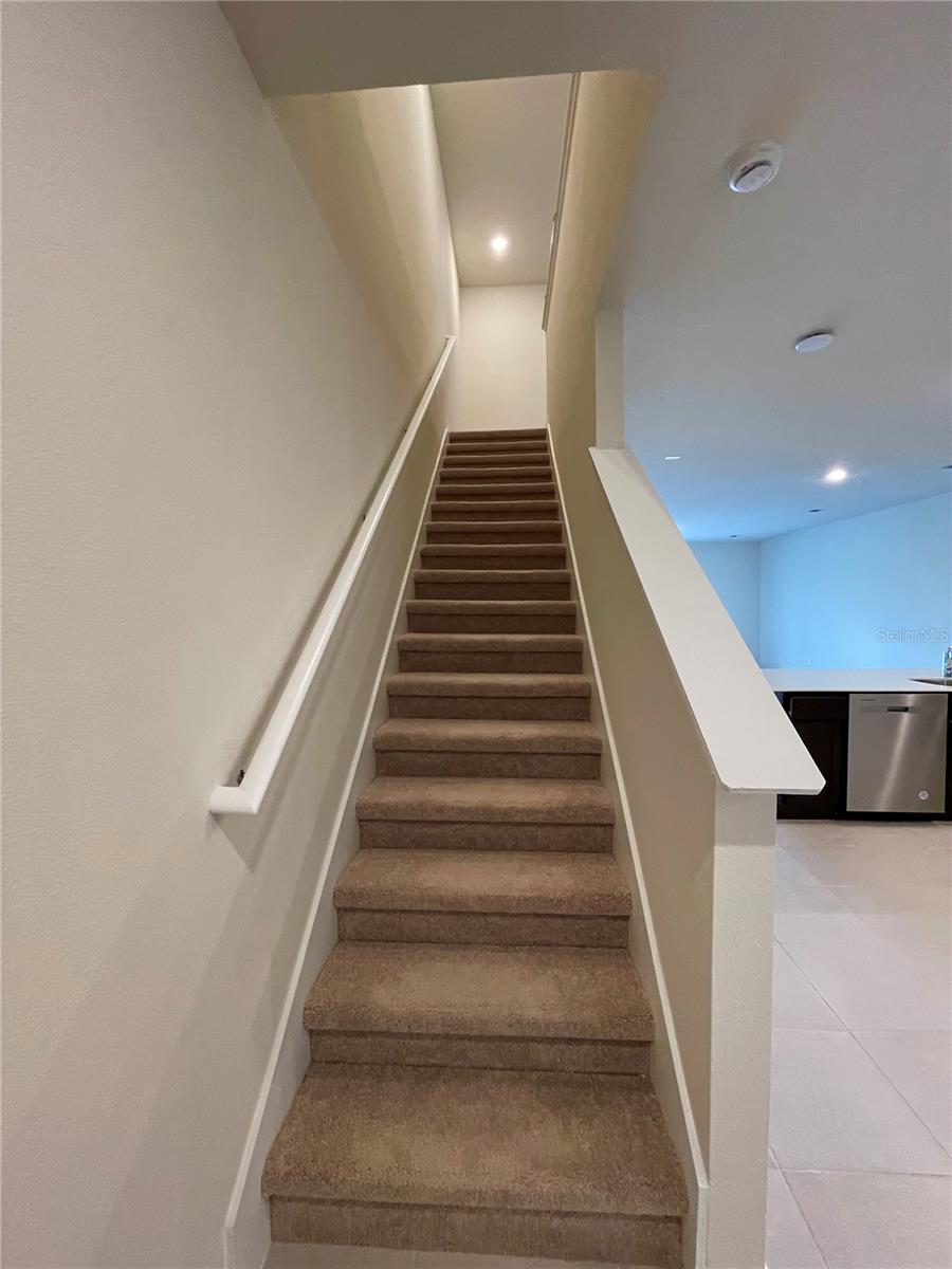 Image 16 of 40 For 1994 Canny Cove