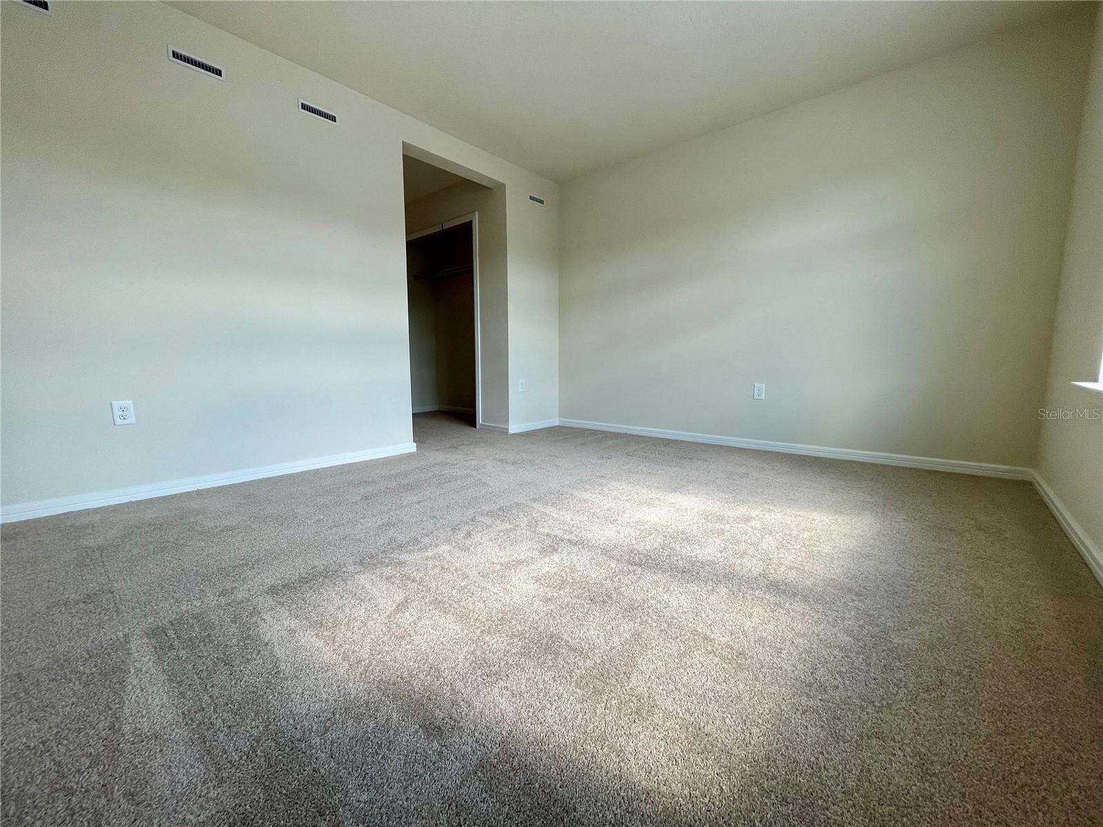 Image 21 of 40 For 1994 Canny Cove