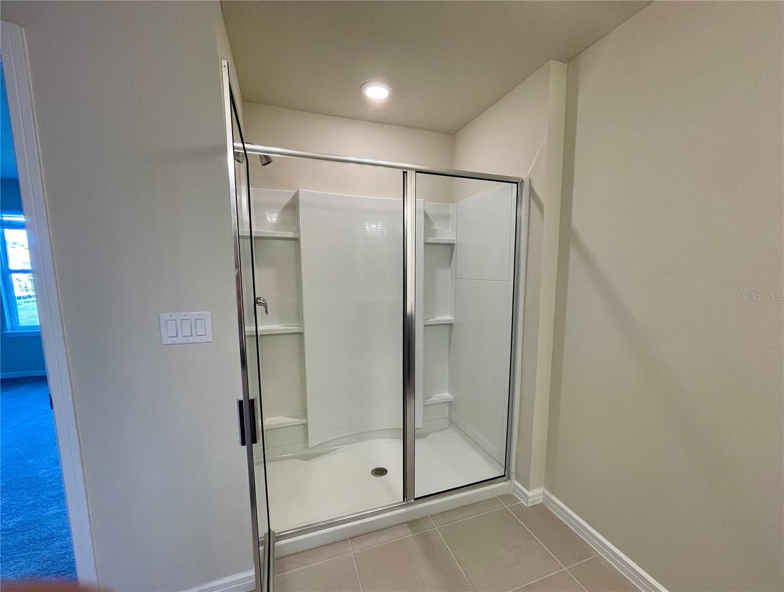 Image 24 of 40 For 1994 Canny Cove