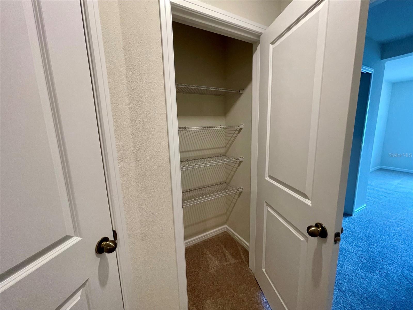 Image 26 of 40 For 1994 Canny Cove