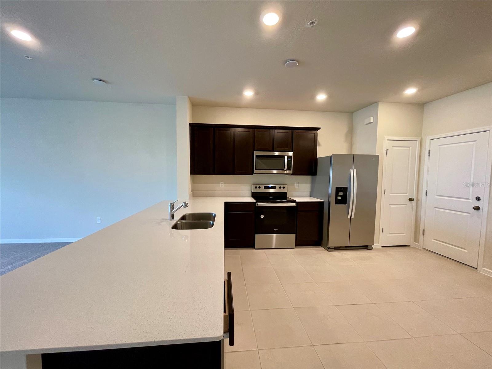 Image 7 of 40 For 1994 Canny Cove