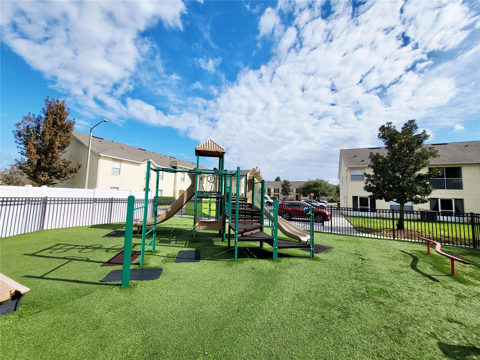 Image 14 of 18 For 2816 Club Cortile Circle A