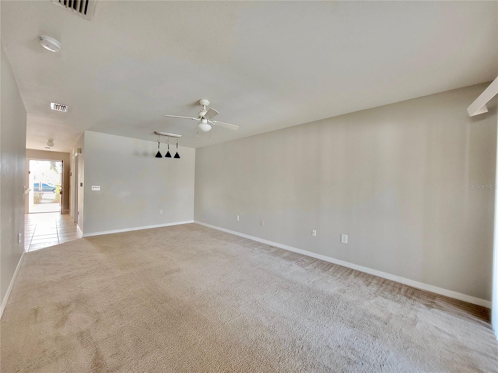 Image 4 of 18 For 2816 Club Cortile Circle A