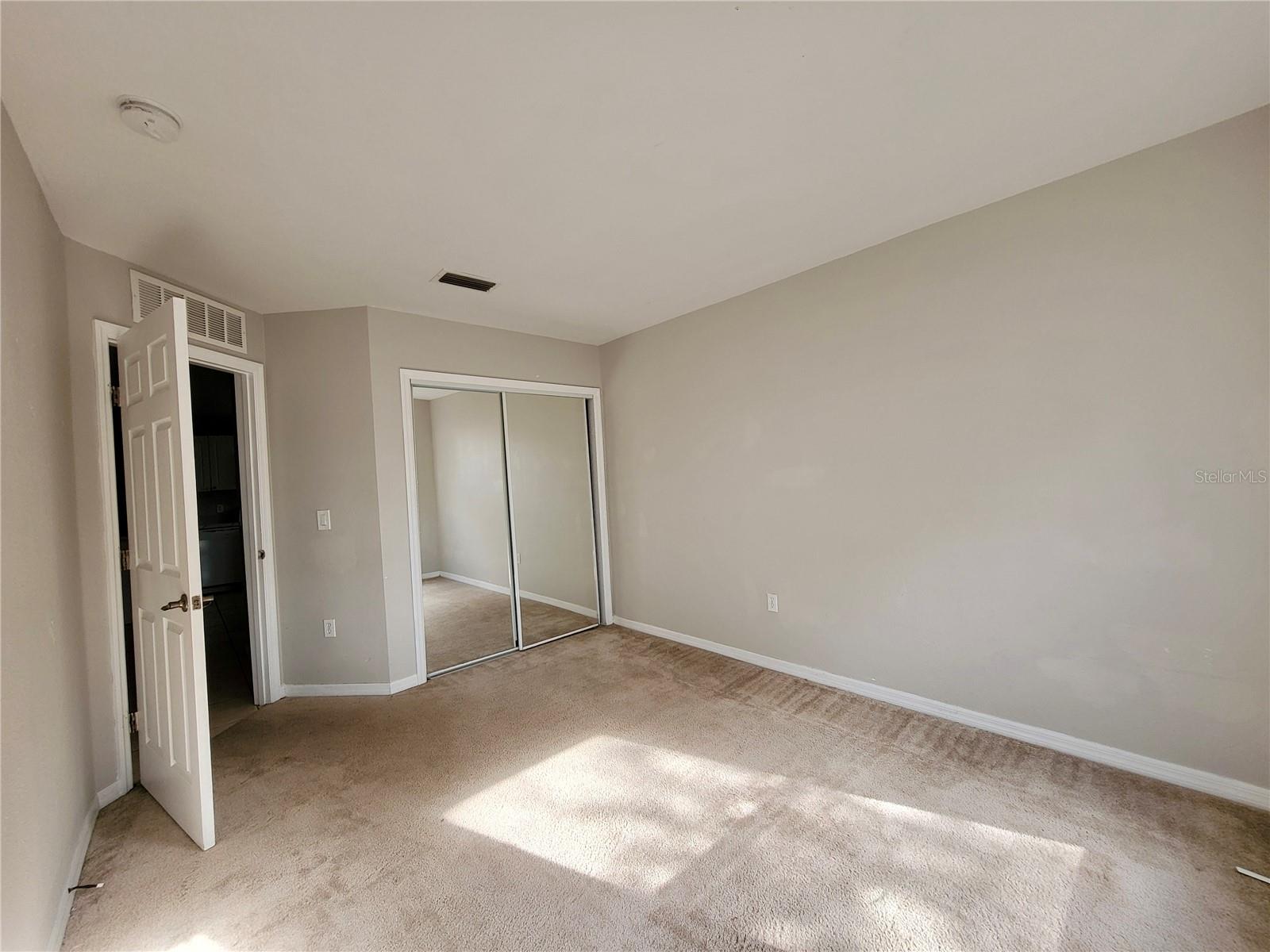 Image 8 of 18 For 2816 Club Cortile Circle A