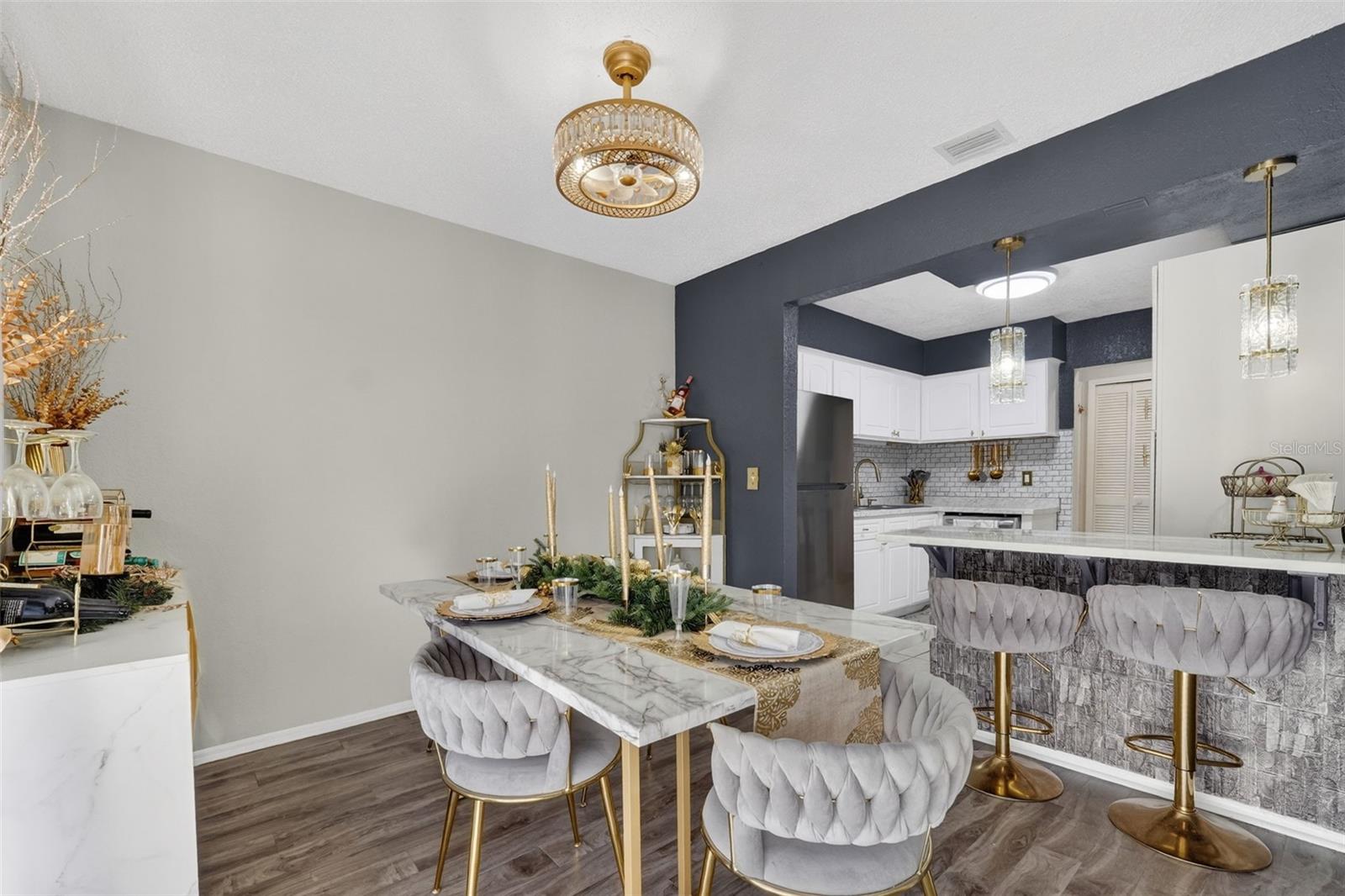 Image 17 of 75 For 4309 Semoran Boulevard 3