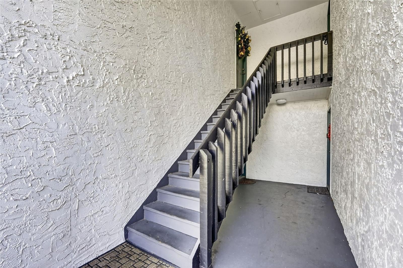 Image 5 of 75 For 4309 Semoran Boulevard 3