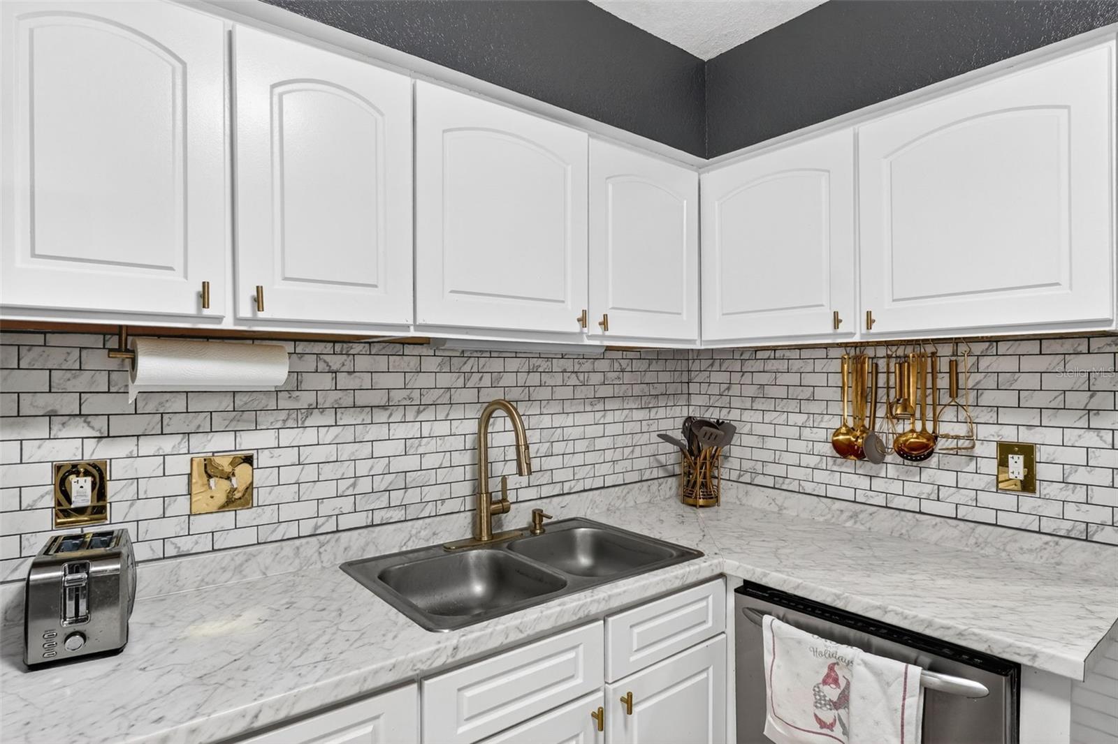 Image 8 of 75 For 4309 Semoran Boulevard 3