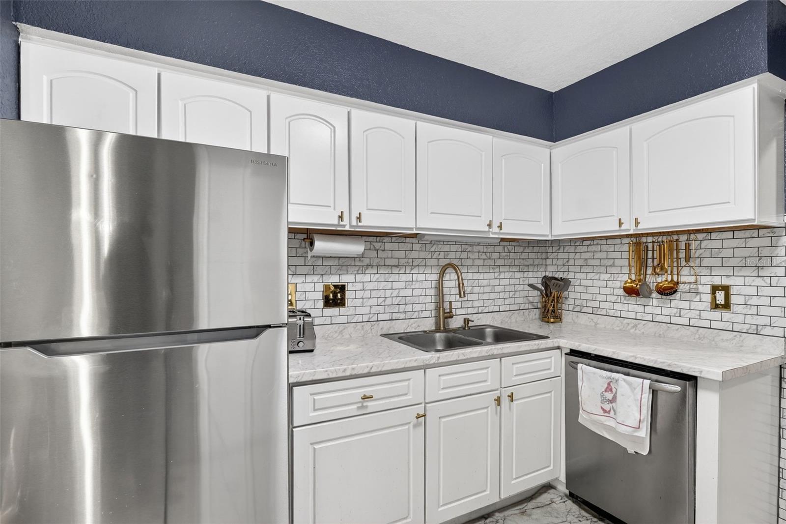 Image 9 of 75 For 4309 Semoran Boulevard 3