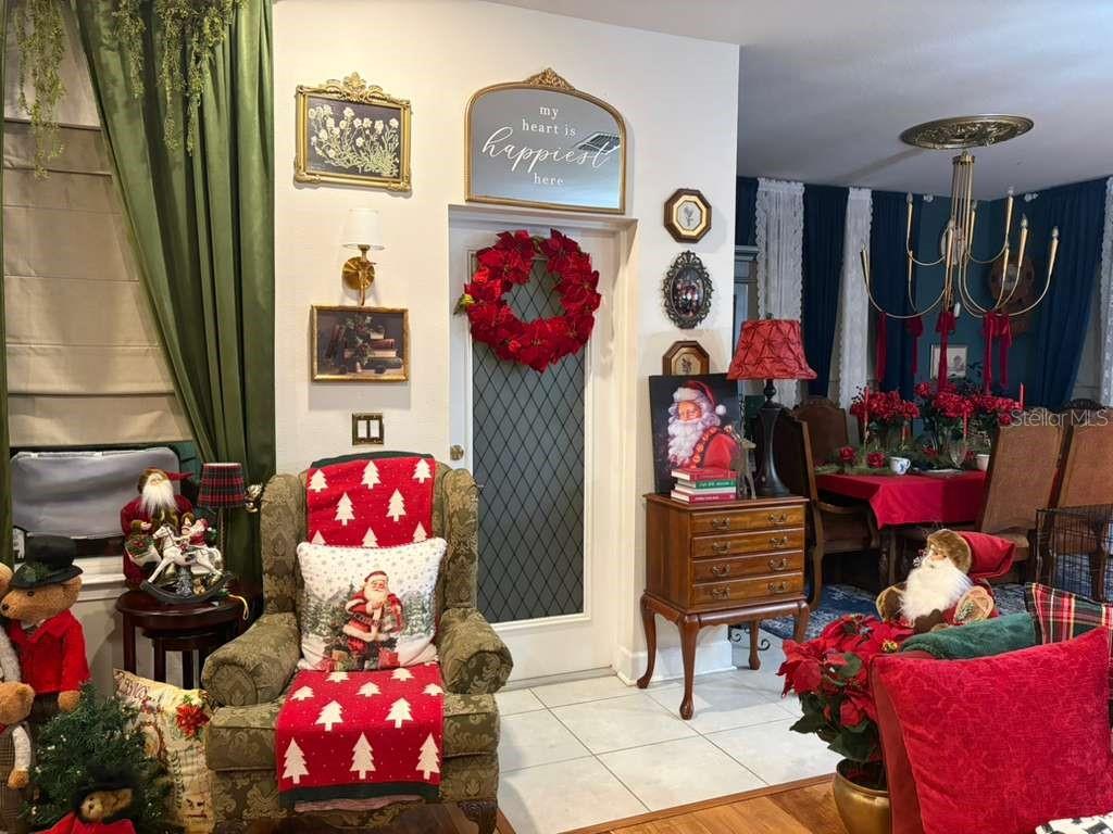 Image 9 of 59 For 3795 Sagefield Drive