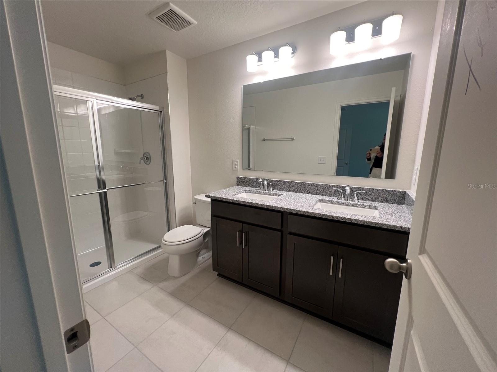 Image 9 of 12 For 2762 Raindrop Run Street