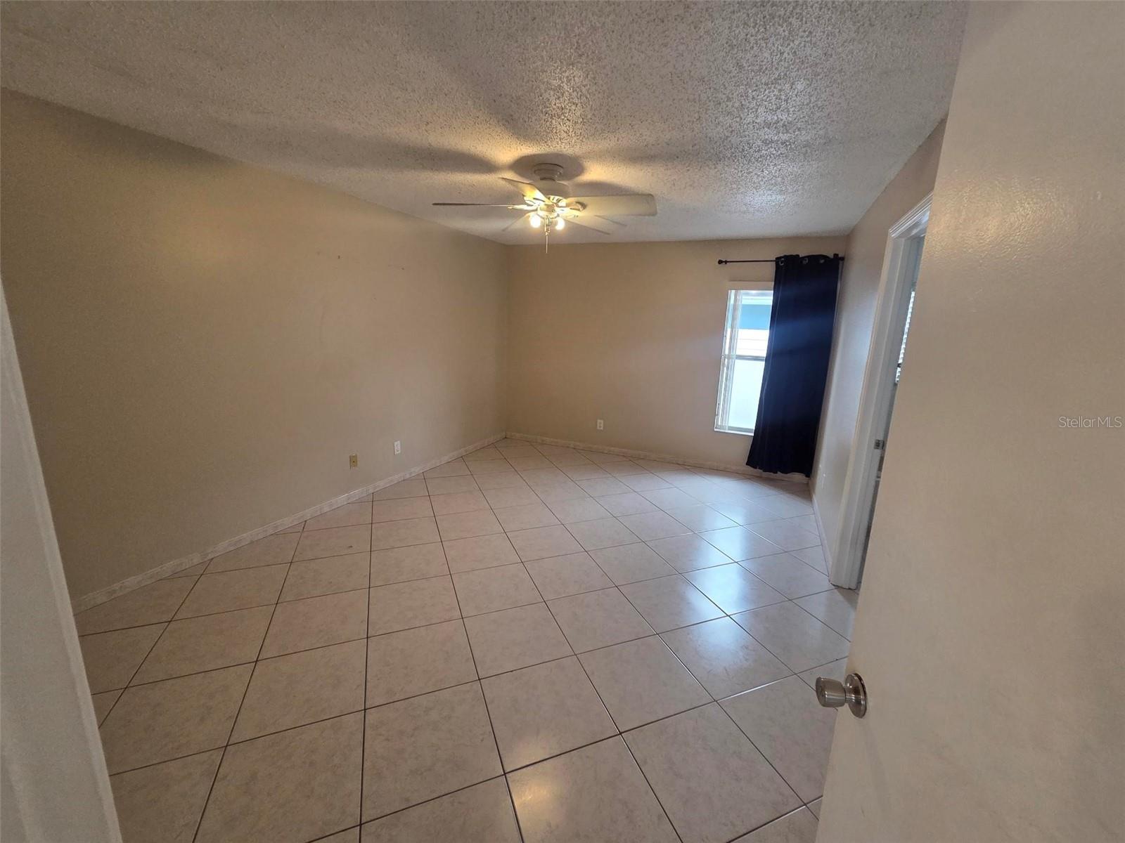 Image 20 of 24 For 9925 Dean Oaks Court