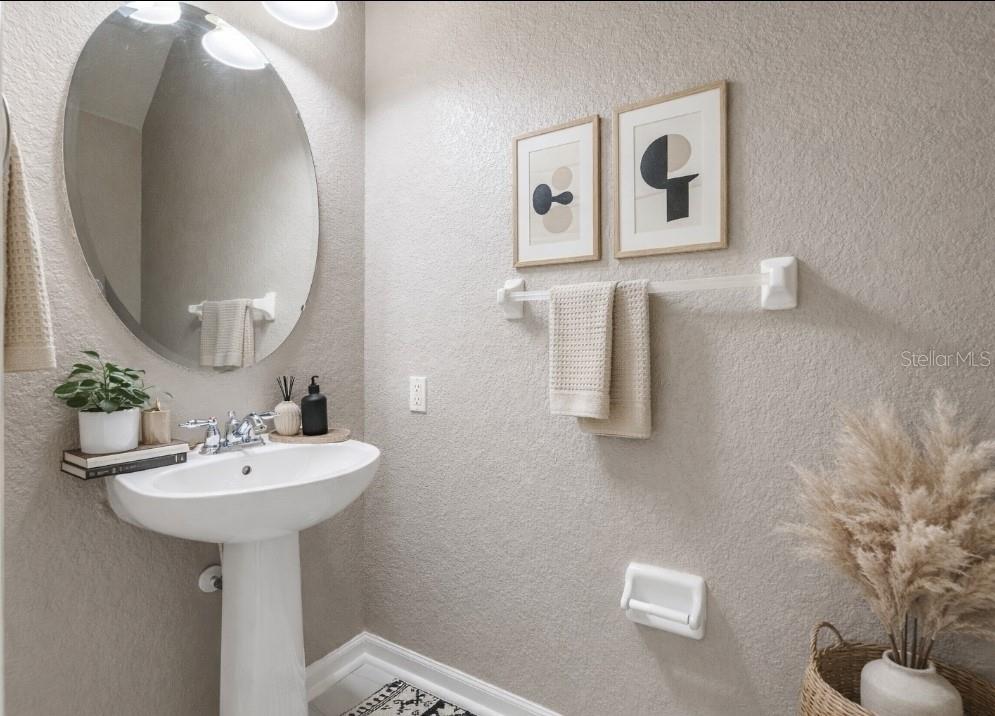 Image 12 of 48 For 14911 Golden Isle Boulevard