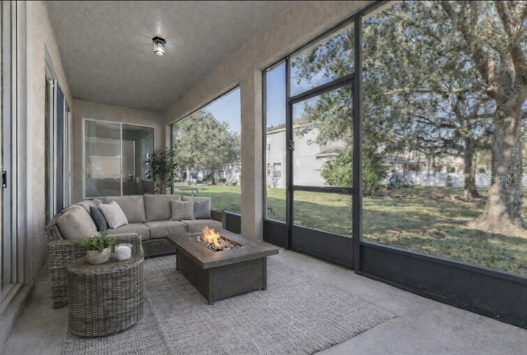 Image 22 of 48 For 14911 Golden Isle Boulevard