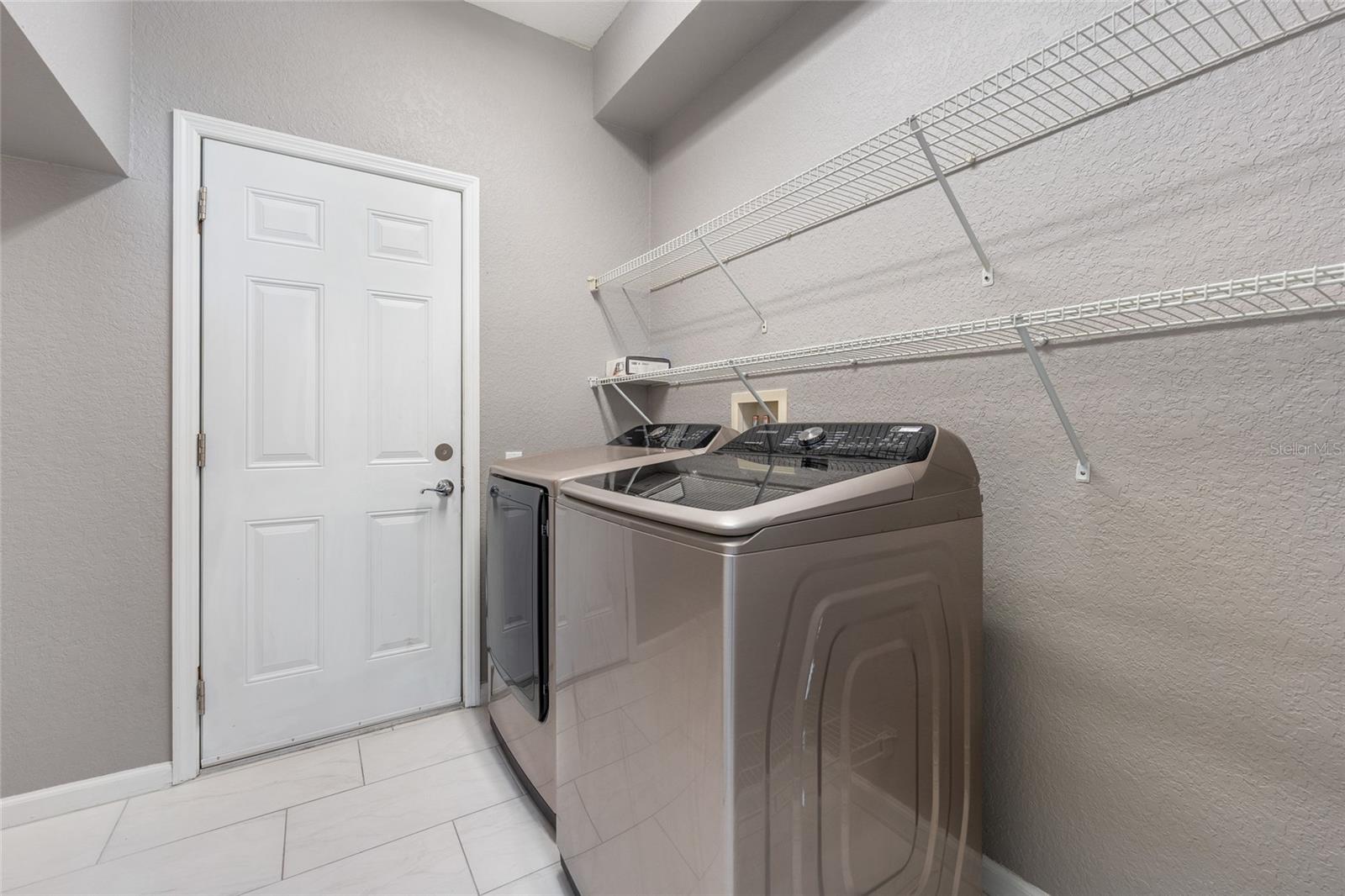 Image 28 of 48 For 14911 Golden Isle Boulevard