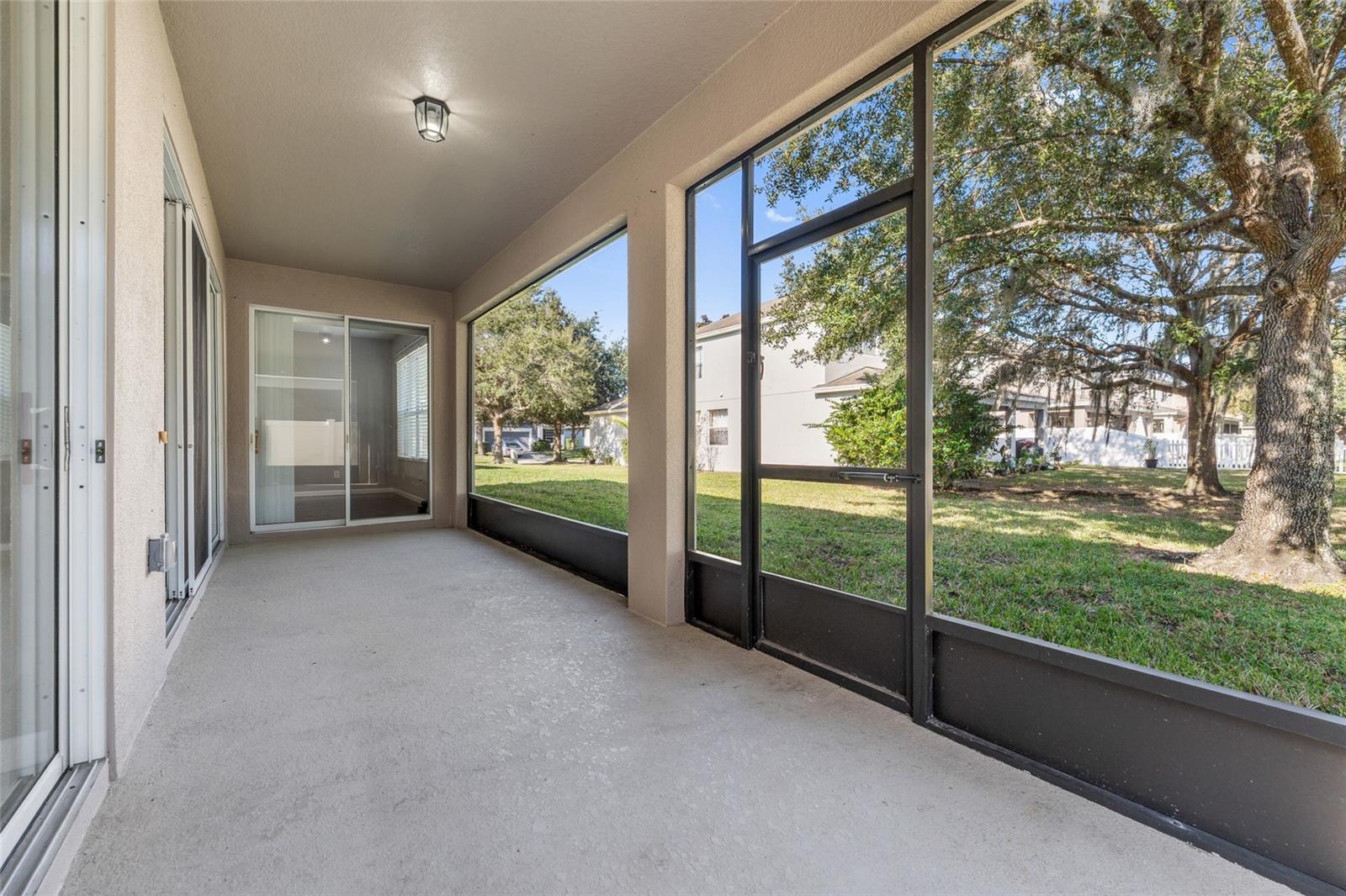 Image 34 of 48 For 14911 Golden Isle Boulevard