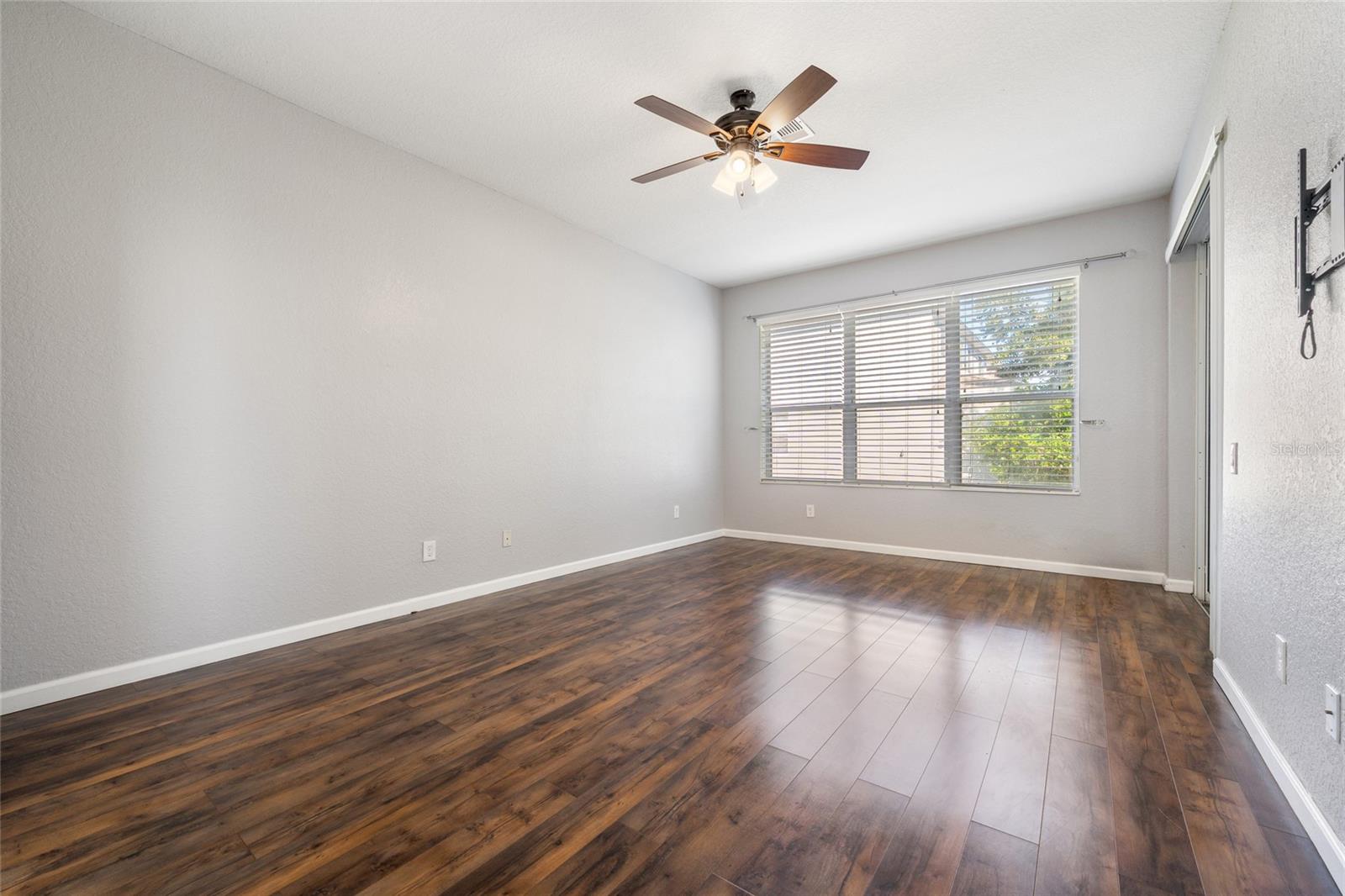 Image 43 of 48 For 14911 Golden Isle Boulevard