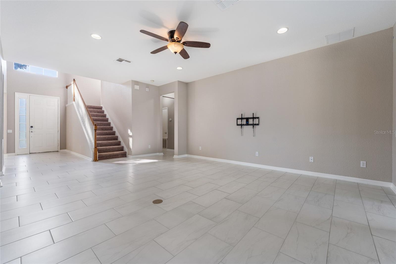 Image 45 of 48 For 14911 Golden Isle Boulevard