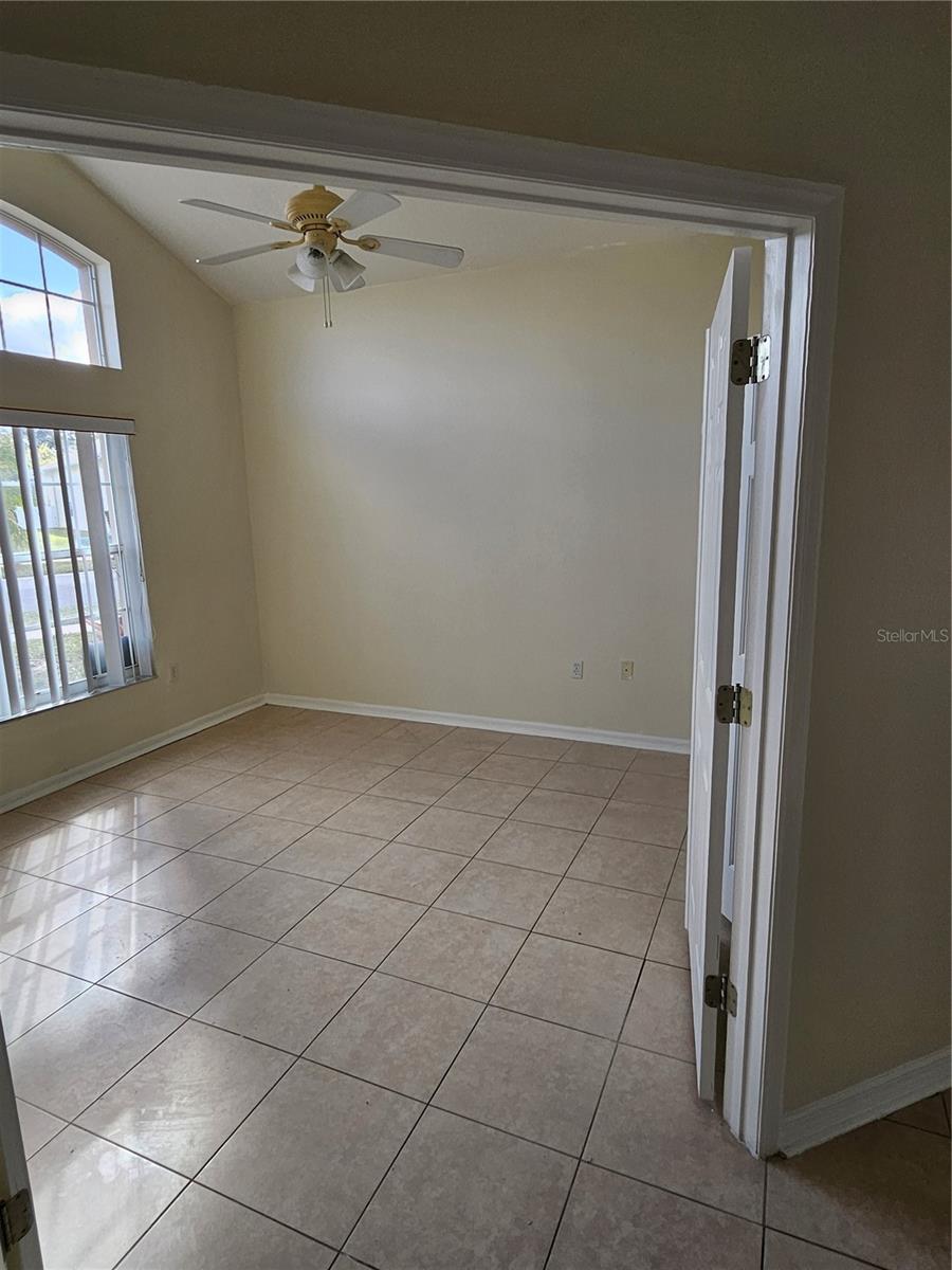 Image 5 of 16 For 2654 Starlake View Drive