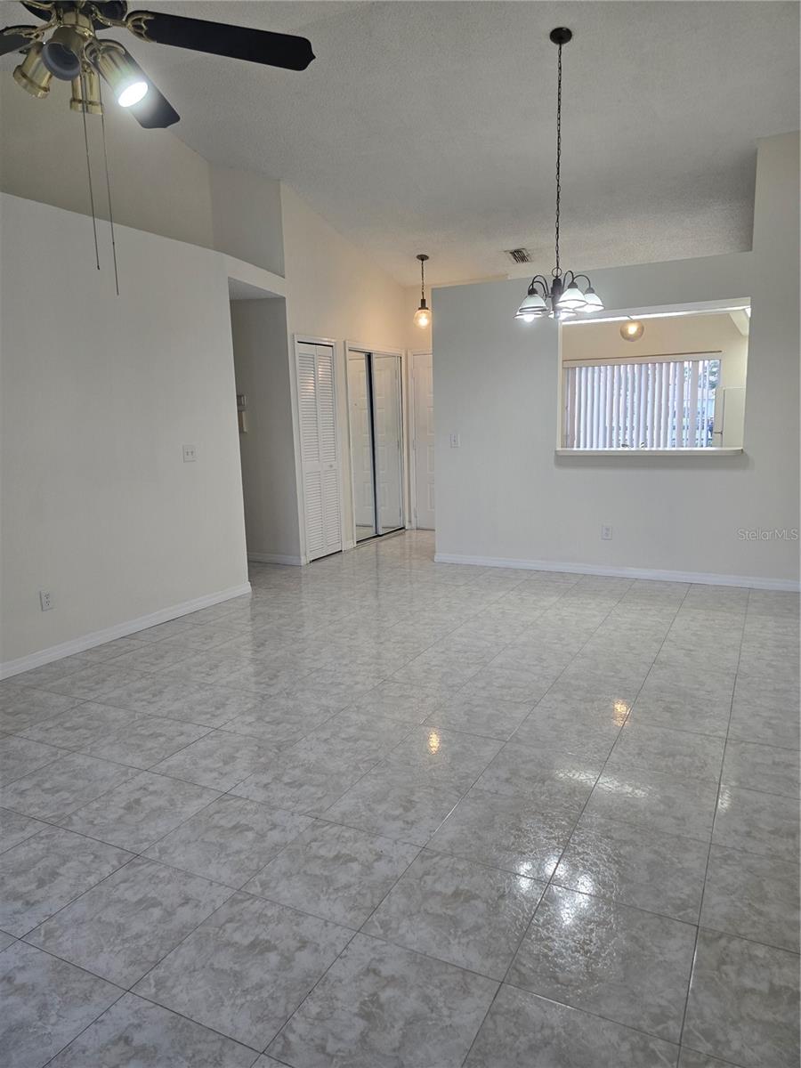 Image 16 of 43 For 1223 Lucaya Circle