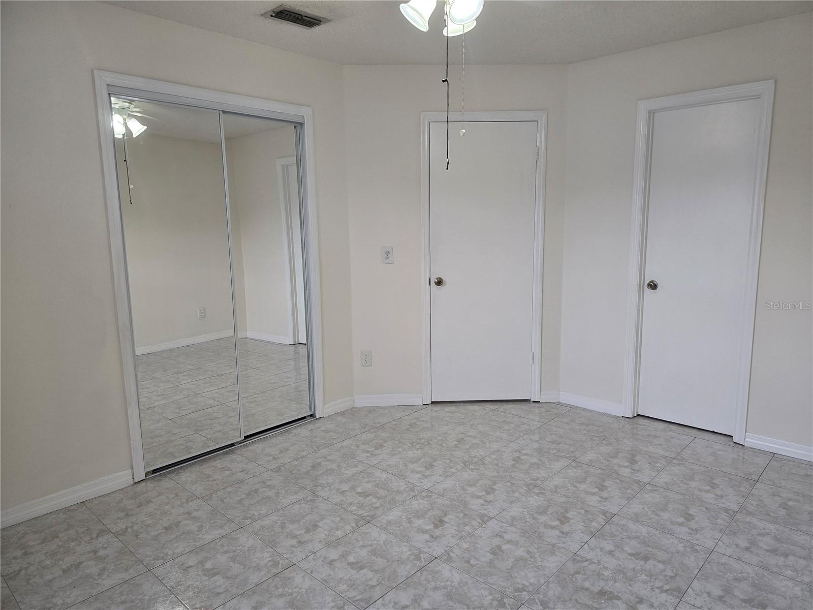 Image 27 of 43 For 1223 Lucaya Circle