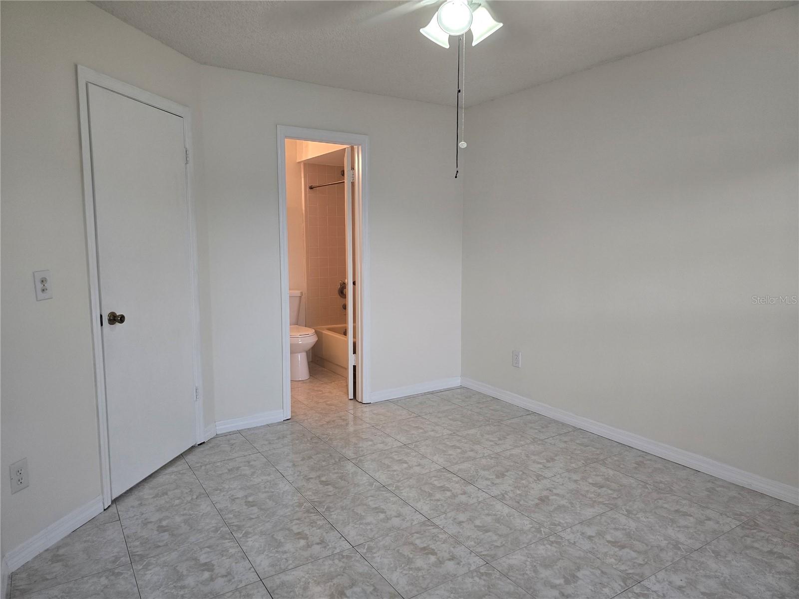 Image 33 of 43 For 1223 Lucaya Circle