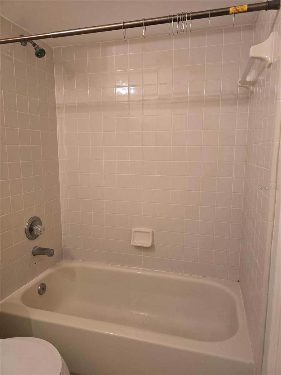 Image 36 of 43 For 1223 Lucaya Circle