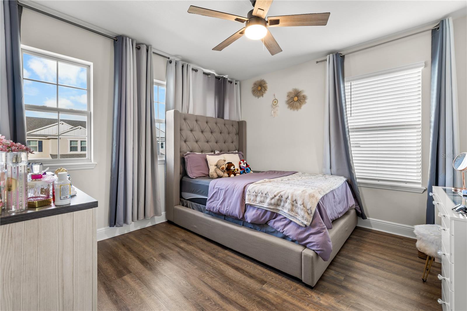 Image 16 of 34 For 18344 Oliver Twist Way