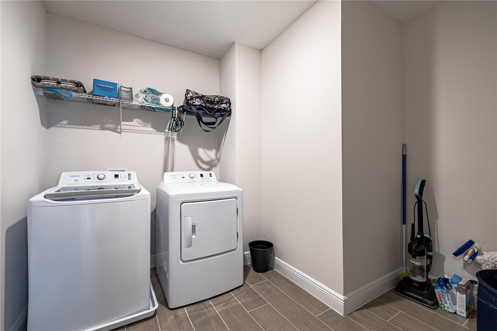 Image 24 of 34 For 18344 Oliver Twist Way