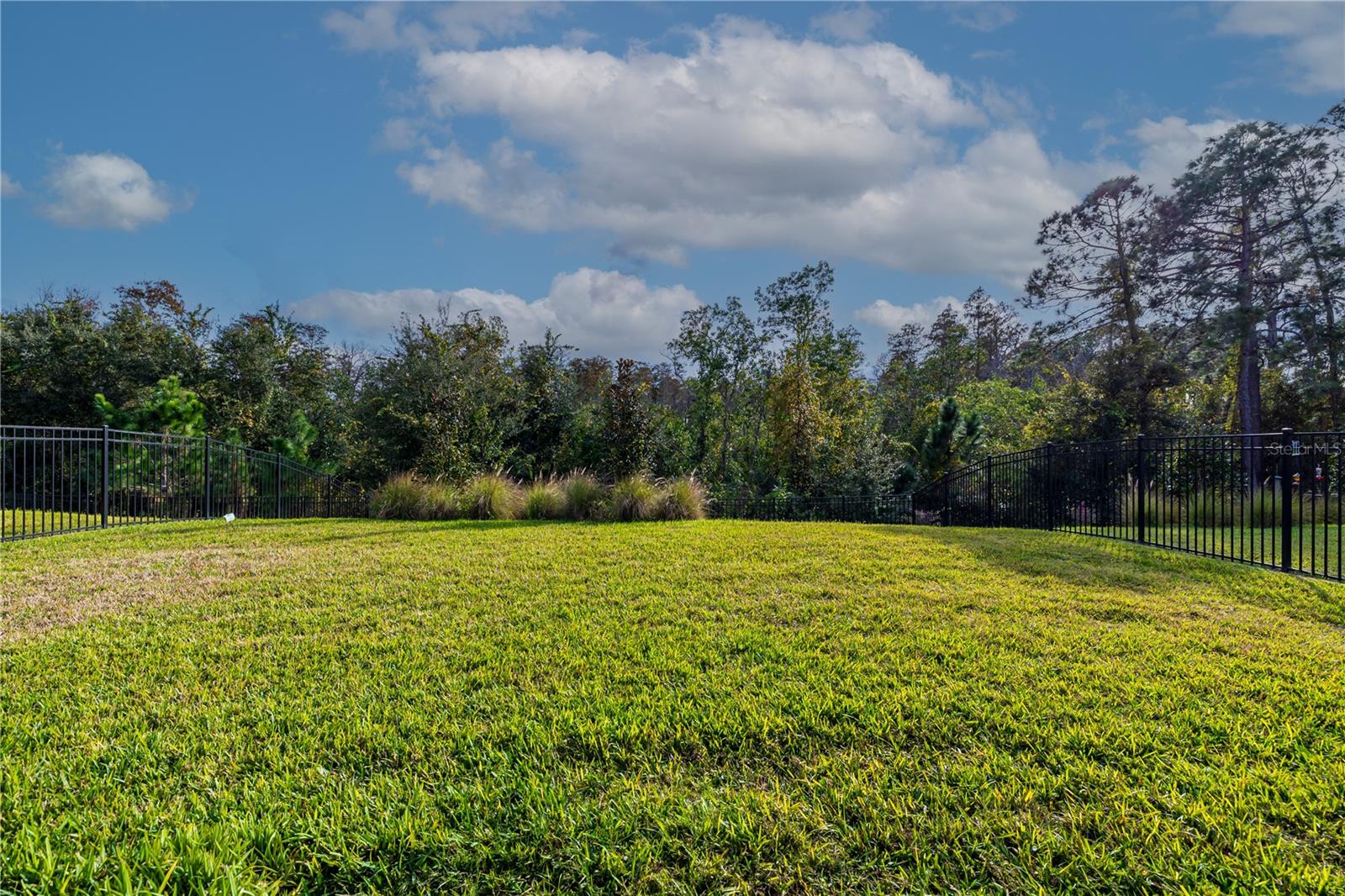 Image 27 of 34 For 18344 Oliver Twist Way