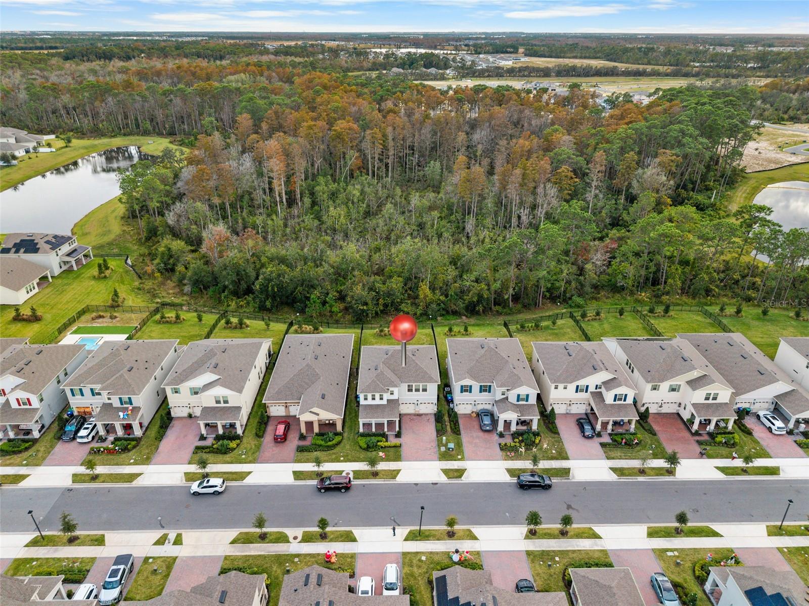 Image 29 of 34 For 18344 Oliver Twist Way