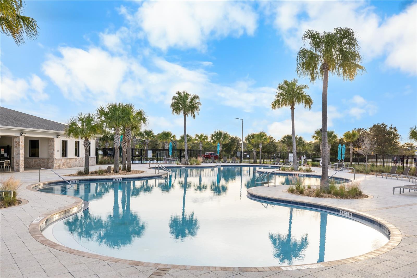 Image 31 of 34 For 18344 Oliver Twist Way