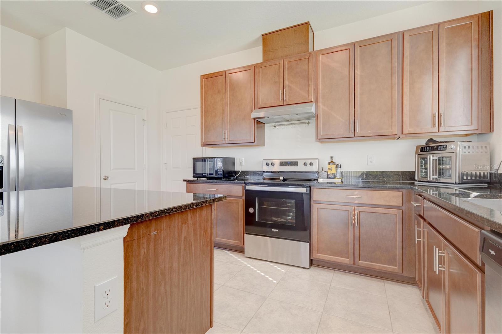 Image 13 of 44 For 16319 Winding Preserve Circle