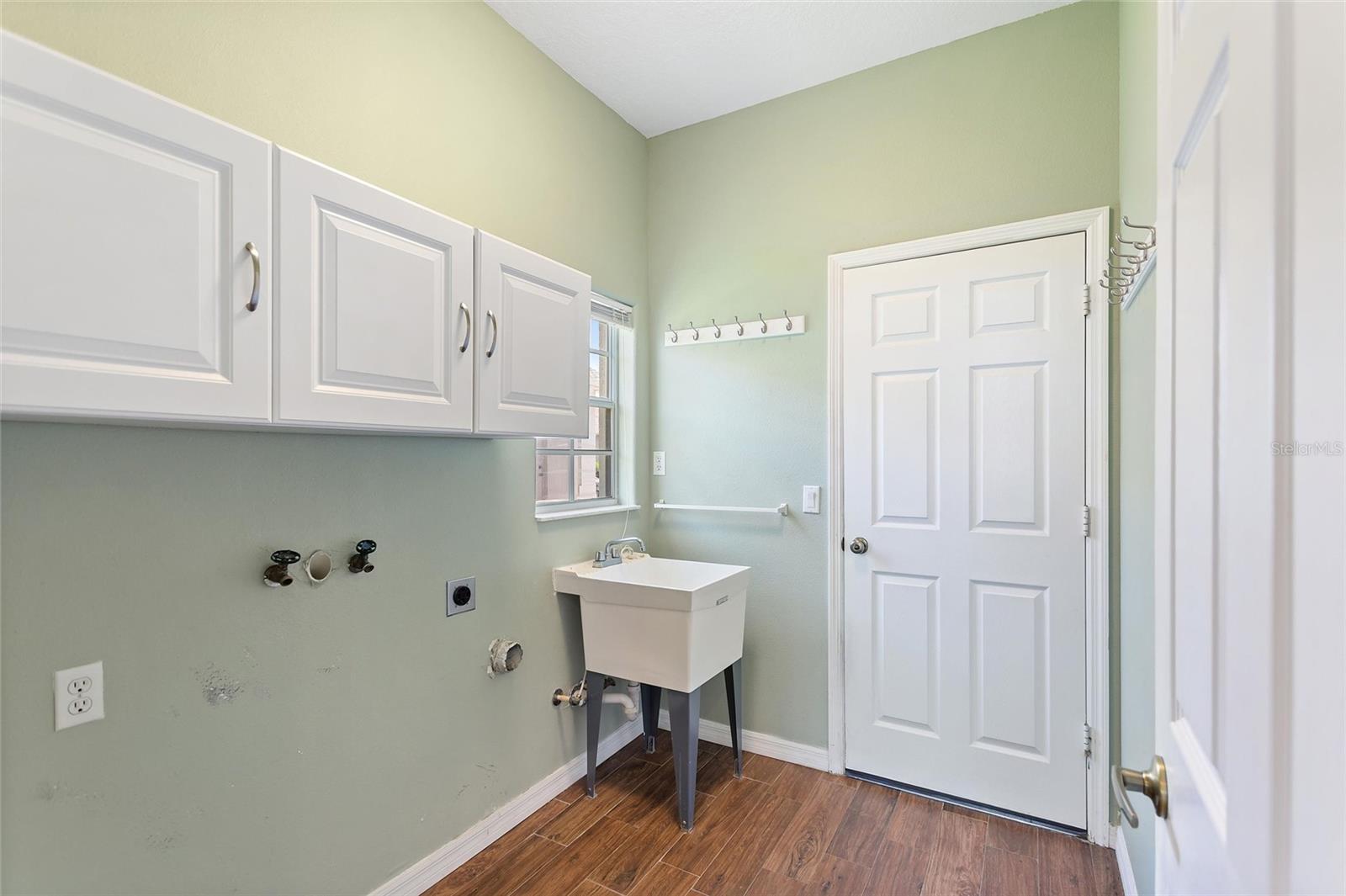 Image 25 of 65 For 46 High Vista Dr